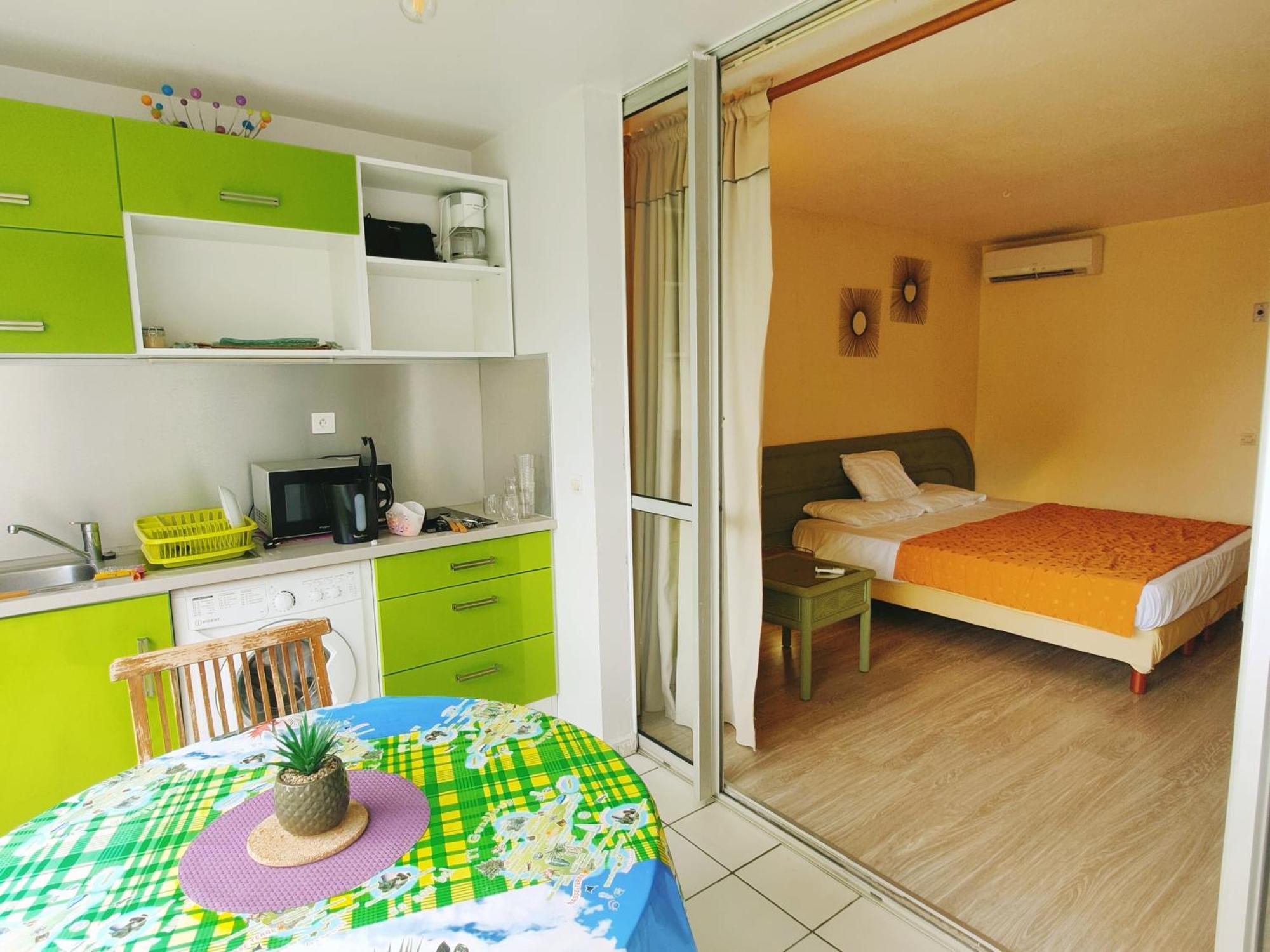 Studio Vue Mer, Pieds Dans L'Eau Le Gosier  Extérieur photo