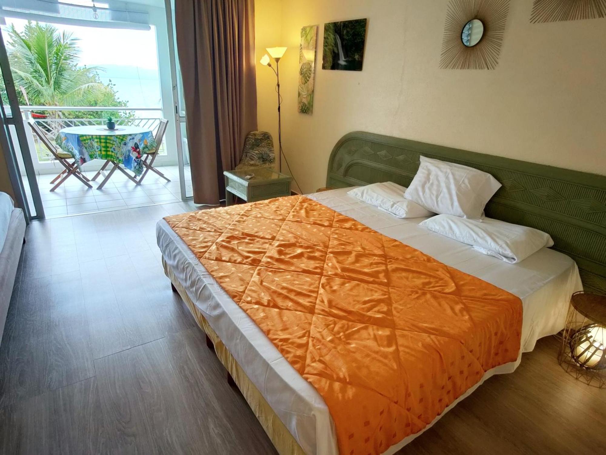 Studio Vue Mer, Pieds Dans L'Eau Le Gosier  Extérieur photo